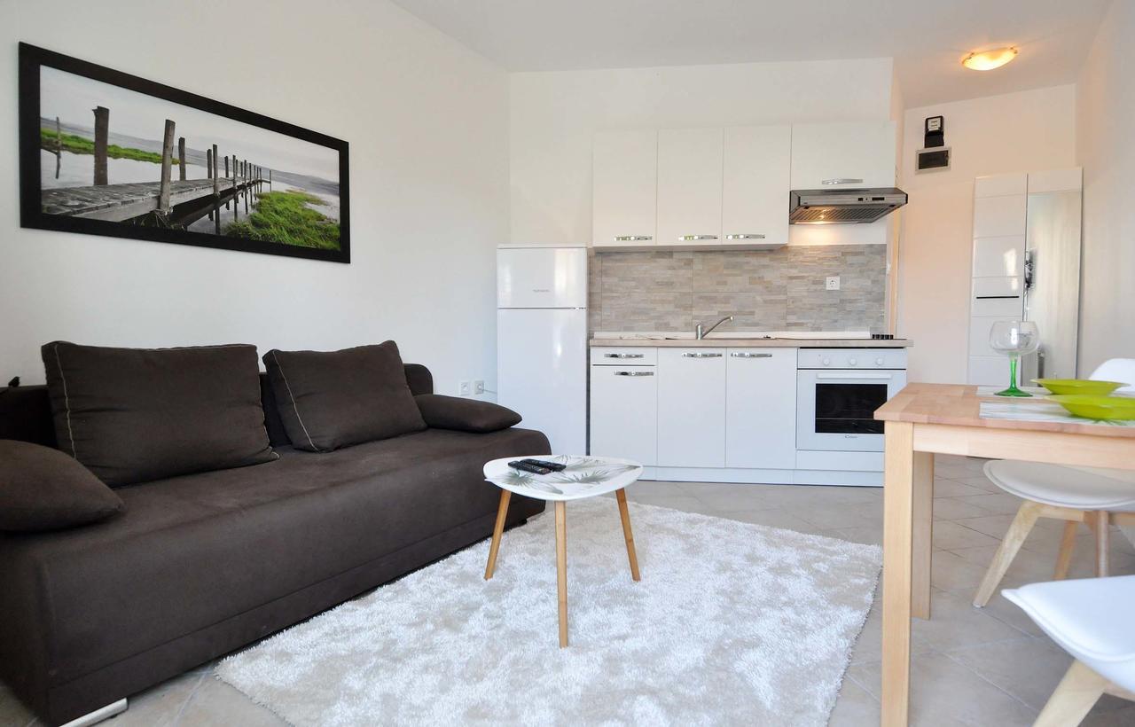 Suitable Summer Appartement Pula